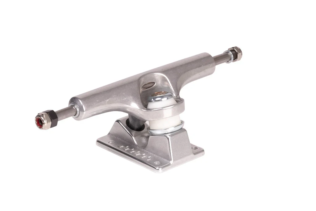 7727-ace-trucks-44-af1-inverted-hollow-8.25-polished-set-of-2-1.webp Ace Trucks 44 AF1 Inverted Hollow 8.25″ - Polished (Set of 2)